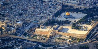 The city of Jerusalem with a view of the temple mount and the Dome of the Rock.